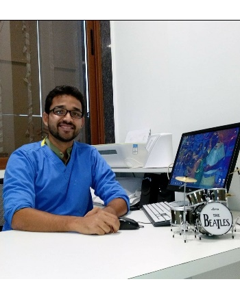 DR. SIDDHARTH DESAI