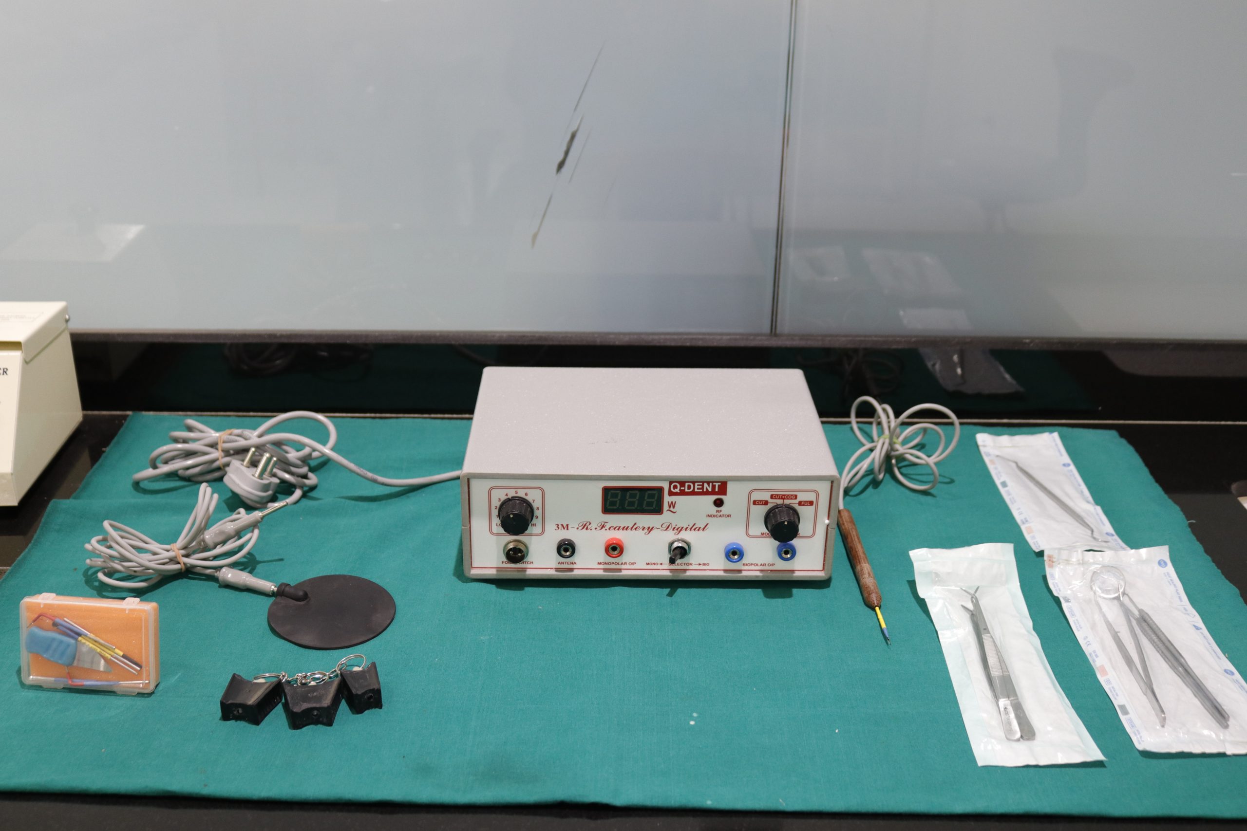 Dental Clinic | Equipments